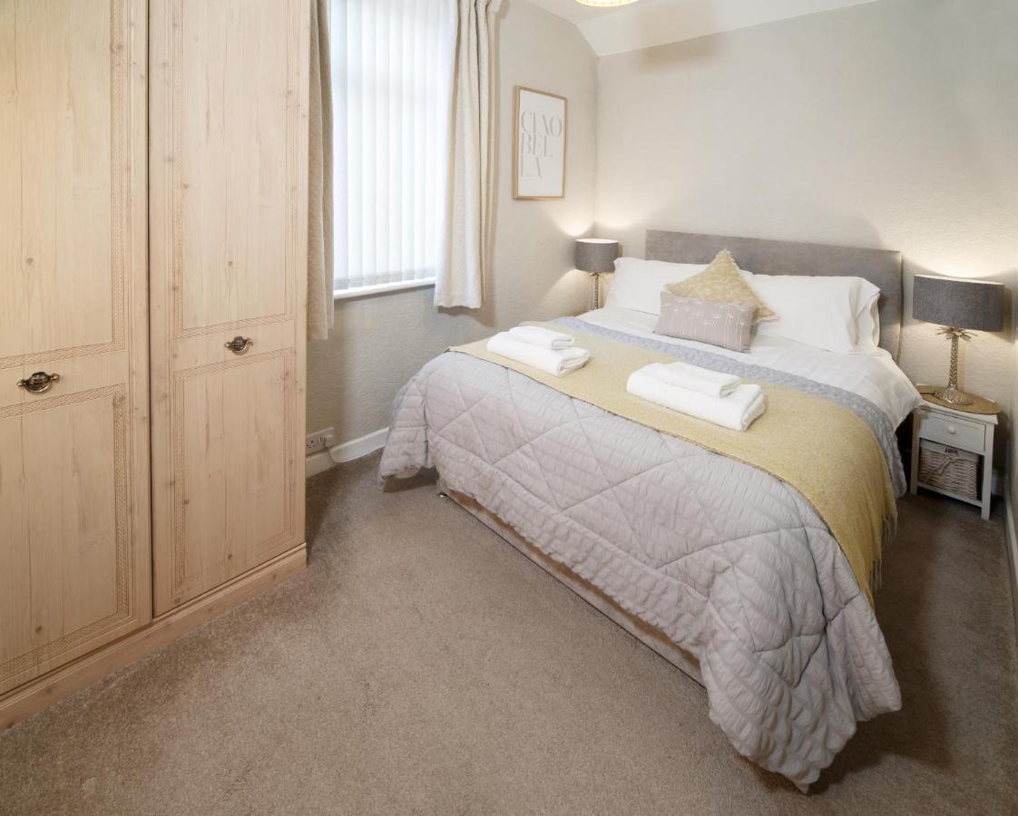 Appartamento Mode - The Old School House Lytham St Annes Esterno foto
